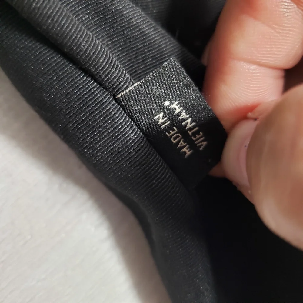 Coach F36675 Pebble Leather Kelsey Satchel Handbag Black with Silver Hardware - Picture 3 of 16